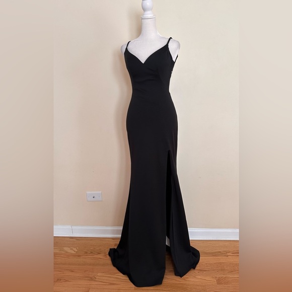 La Femme V-Neck Long Jersey Prom Dress - Picture 3 of 8